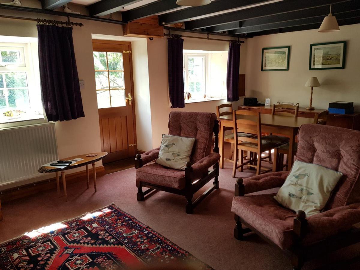 Granston Cottage Bagian luar foto